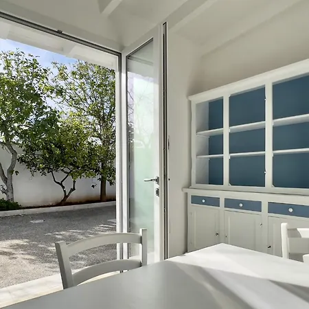 Apartamento Brezza Marina 2 *